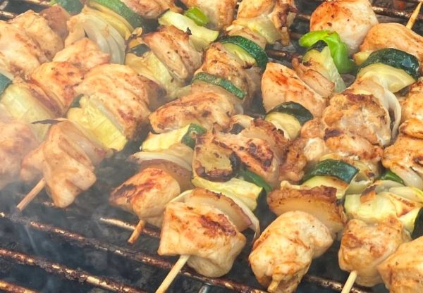 grill nyárs: cukkinis csirke saslik faszenes grillen